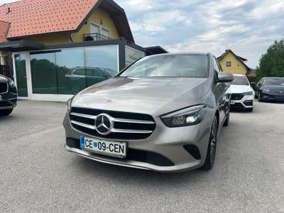Mercedes-Benz B-Razred B 200 d Style Avt, letnik 2020 – sličica 1
