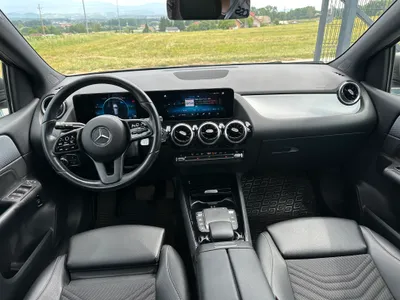 Mercedes-Benz B-Razred B 200 d Style Avt, letnik 2020 – sličica 7